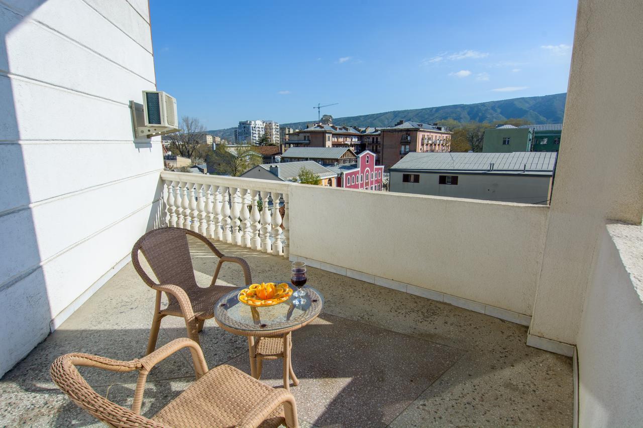 Silk Road Hotel Tbiliszi Kültér fotó